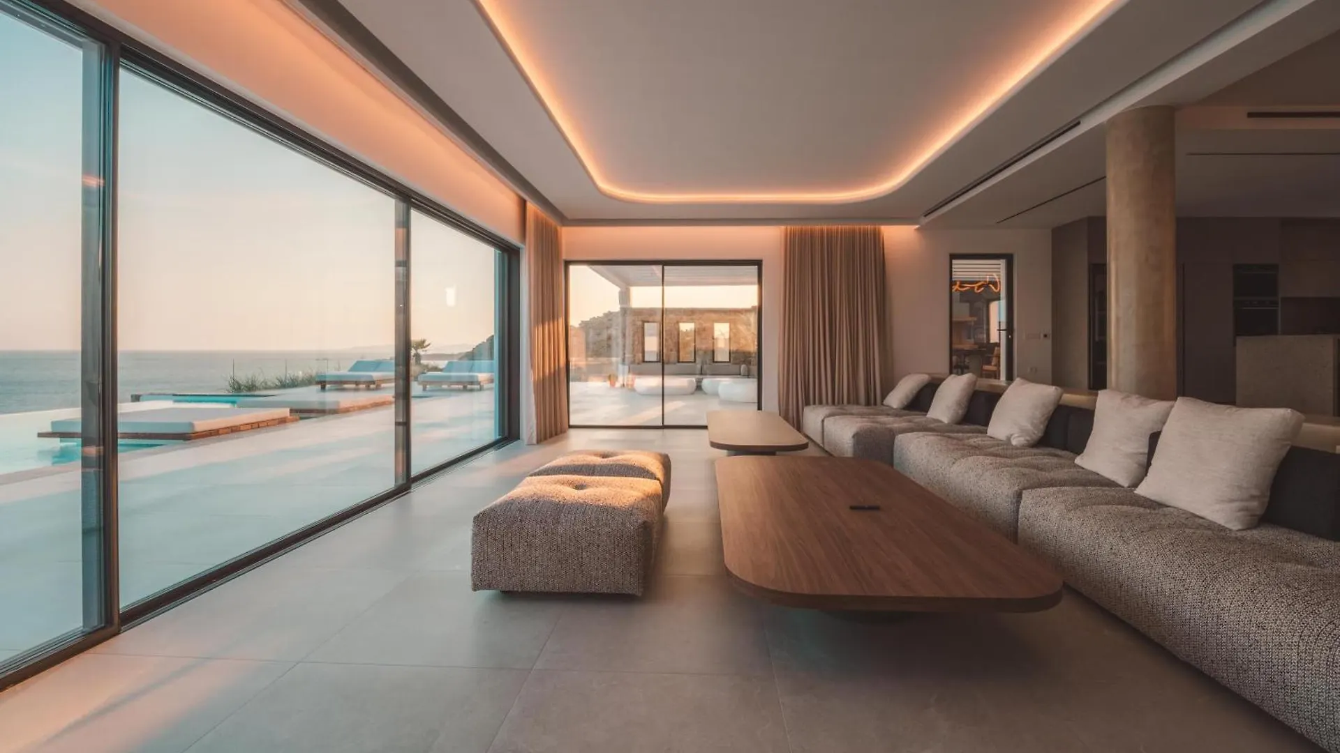 Splendid Mykonos Waterfront Villa Mykonos Town